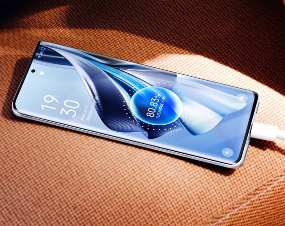 Reno10 5G smartphone. Image: Oppo