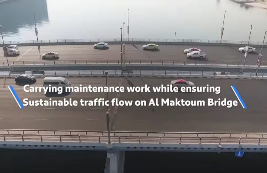 Al Maktoum Bridge maintenance, Dubai City