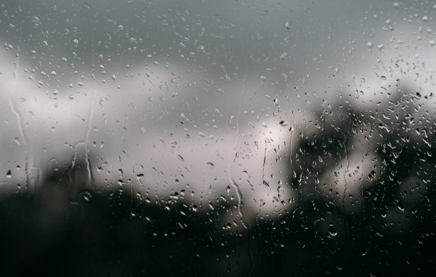 UAE forecasts scattered rain