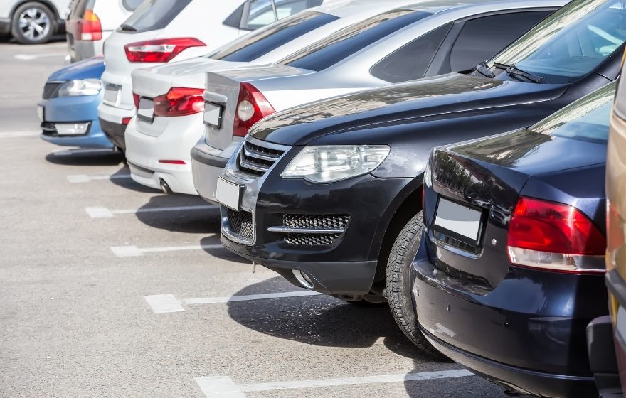 Dubai announces free parking