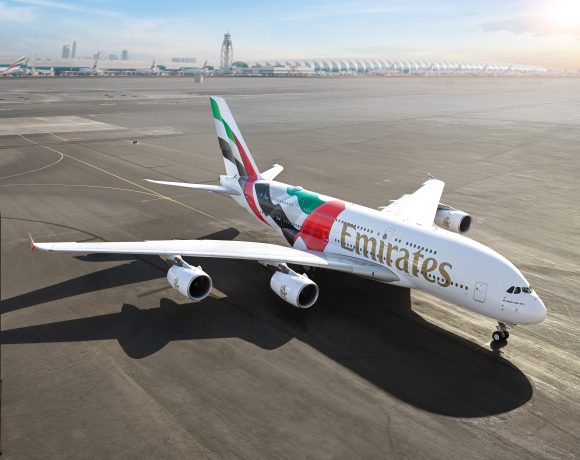 ek-uae-flag-decal-a380-2