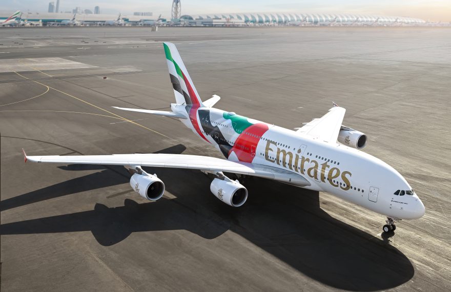 ek-uae-flag-decal-a380-2